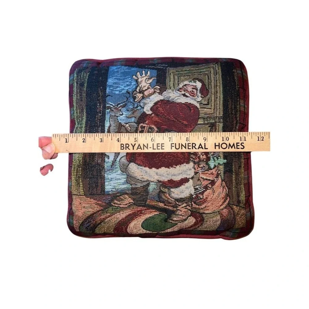Violet Linen Festive Santa Claus Tapestry Throw Pillow 12x12‎ Christmas Decor